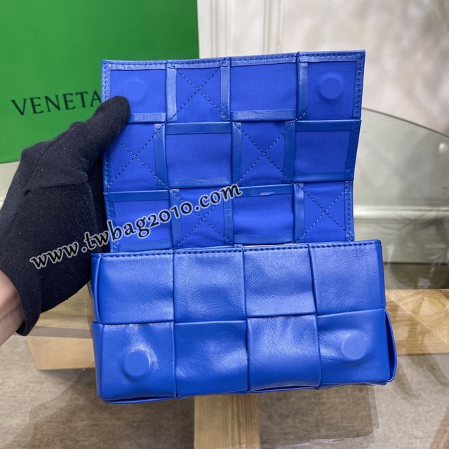 Bottega veneta高端女包 KF0023 寶緹嘉爆款電光藍CASSETTE腰包 BV經典款四格腰包/胸包/斜挎包/單肩包  gxz1394